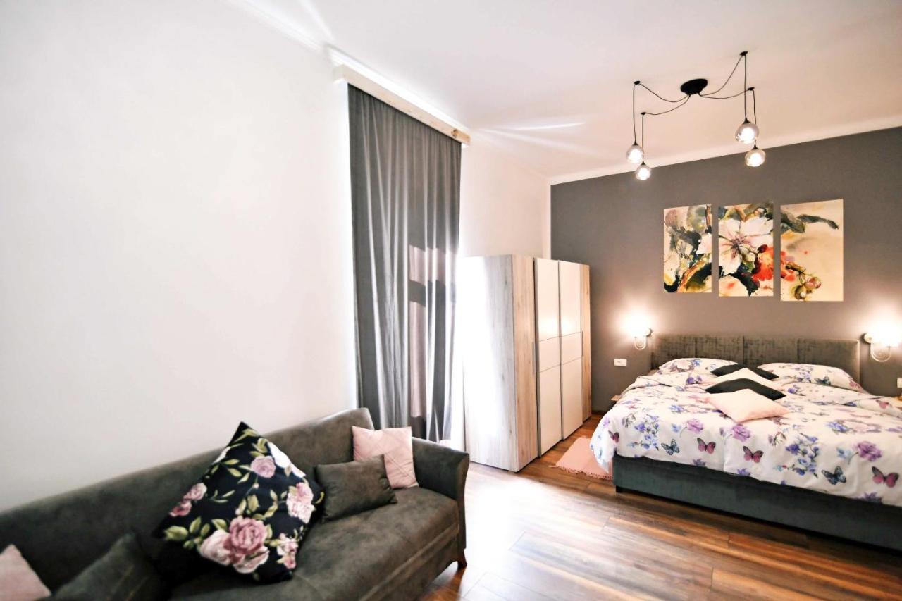 Apartment Carissima-Direct On Sea, Lovran-Opatija 外观 照片