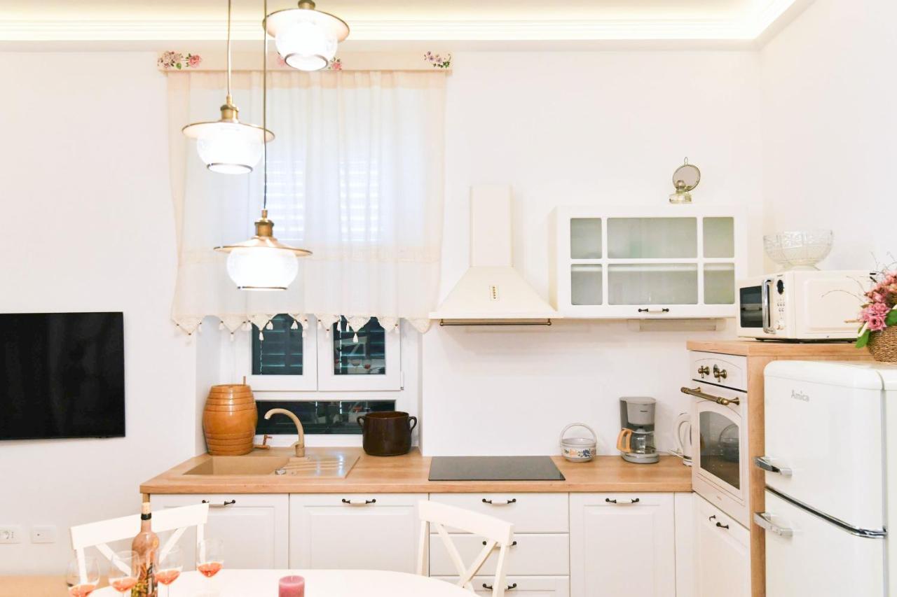 Apartment Carissima-Direct On Sea, Lovran-Opatija 外观 照片